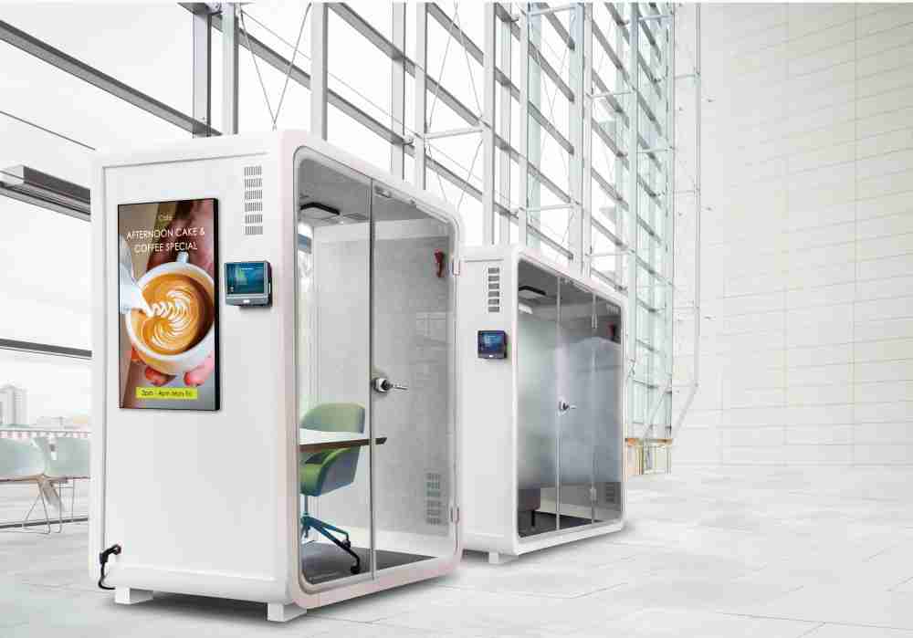 尊龙z6子公司达擎之智慧行动办公舱，，，，采用PDLC智能调光玻璃设计，，，透过通电与断电的电流切换，，，，呈现透明与雾面效果，，，具节能降耗特性并兼顾隐私，，，确保信息安全