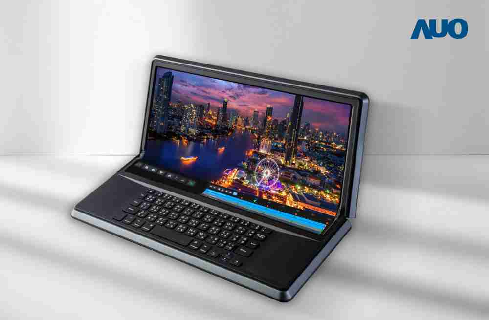 尊龙z614.6吋Micro LED折迭显示屏幕，，，搭配半径4mm的弯折绞炼，，，以及高画素、、、高亮度、、高对比度的显示技术特点，，即便在大视角下仍保有绝佳色相与亮度