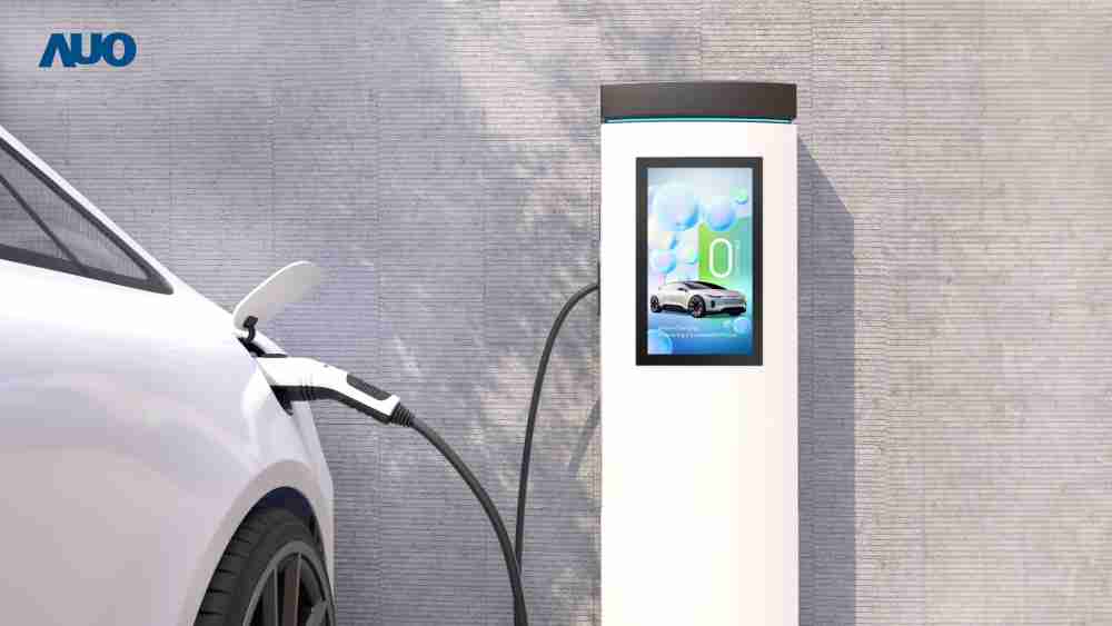 友達〝EVSE車用充電樁解決方案〞專為電動汽車充電樁設計，，，，具有高亮度、、克服戶外艱難環境的耐溫、、耐紫外線等特性，，並搭載散熱性及擴充性強的高效能工業電腦，，，可實現人機互動訴求，，，如資訊顯示、、、、支付等應用